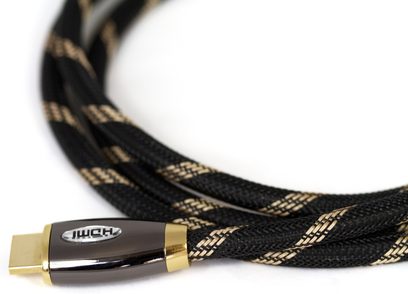 HDMI kabel HCS Optimal 10 m černý a zlatý, detail jednoho konce, viditelné opletení, lesklý kovový konektor
