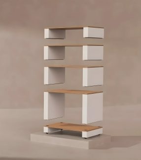 Moderne houten en witte plank, 5 niveaus, vooraanzicht, asymmetrische indeling, rechthoekige sokkel
