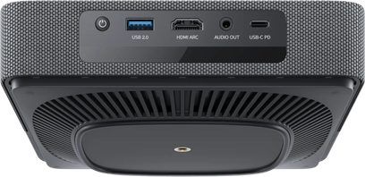 Videoproiettore Loewe We. BEAM grigio, vista dal basso con porte USB 2.0, HDMI ARC, uscita audio e USB-C PD