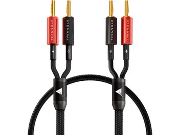 Cavo per diffusori Triangle nero intrecciato con doppia uscita, connettori a banana dorati e cappucci rossi e neri in primo piano