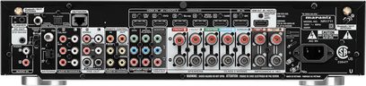 Wzmacniacz kina domowego Marantz NR1711 w kolorze srebrno-złotym, widok od tyłu, złącza audio/wideo, gniazda HDMI, antena, zasilanie