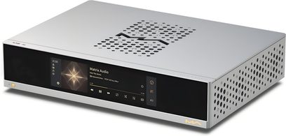 Matrix Audio MS-1c võrguaudiopleier, hõbedane, must esipaneel keskse ekraaniga, perforeeritud alumiiniumkorpus kolmeveerandvaates