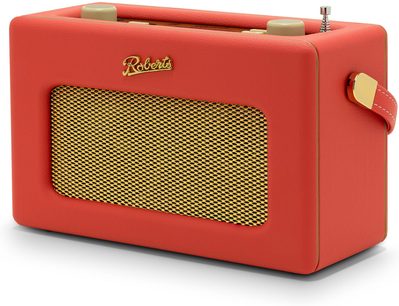 Radio Roberts Revival iStream 3L set fra tre kvart forfra, rektangulært kabinet i rød kunstlæder med stor forgyldt metalgitter på fronten, matchende Roberts-logo, to cremefarvede knapper på toppen, integreret øvre håndtag, teleskopantenne og sidebælte med gylden spænde.