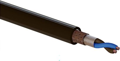 Real Cable PSKAP15 2,5m güç kablosu, kısmi kesit görünümü, dışta siyah pürüzsüz plastik kılıf, içte kahverengi örgü, gümüş renkli metal kalkan, mavi ve kahverengi iki burulmuş iletken