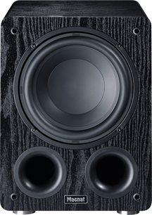 Subwoofer Alpha RS 8 černý, pohled zepředu, obdélníkový texturovaný kryt, centrální kruhový reproduktor, 2 kulaté výstupní otvory