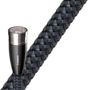 Audioquest Carbon AES/EBU digitālais audio kabelis, sudraba XLR vīriešu savienotājs, melna pīta apvalka, tuvplāns 5 metru kabeļa galam