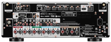 Marantz Cinema 60 hjemmebiografforstærker i sort, set bagfra med 6 HDMI-indgange, højttalerterminaler og lydstik