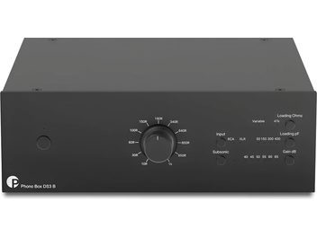 Preamplificatore phono Pro-Ject Phono Box DS3 B nero, vista frontale con grande selettore centrale e comandi in facciata