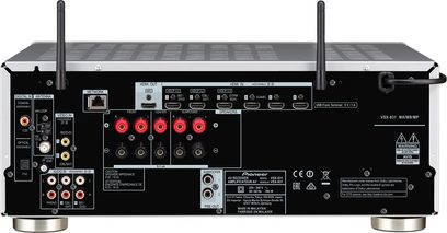 Amplificatore home theater Pioneer VSX-831 argento, pannello frontale, vista frontale, connettori e controlli, display LED