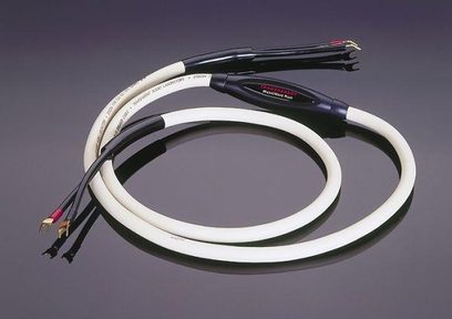Transparent PSC8 Speaker Cable Plus 2x2,4 m (GEN5) bílý s černými a červenými konektory na koncích