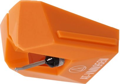 Diamant til pladespiller AT-VMN95EN, orange vinklet krop, fin sølvspids, synligt logo og hvid tekst på siden
