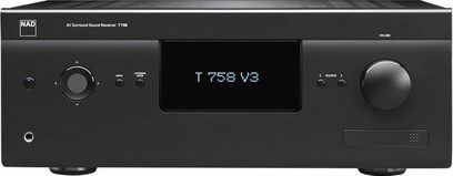 NAD T758 V3 grafit hjemmebiografsforstærker, frontpanel med blå LCD-skærm der viser "T 758 V3", knapper og stik