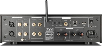 Stereo-forsterker Gold Note IS-1000 MKII LINE, baksidevisning, svart metallkabinett, XLR/RCA, optisk/koaksial, Ethernet/USB, høyttalerterminaler