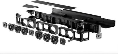 Barra audio Sennheiser AMBEO Soundbar Max nera, vista frontale, con 13 altoparlanti visibili e un display LED centrale