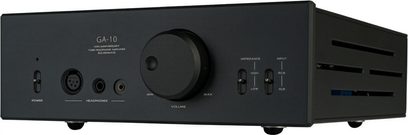 Hovedtelefonforforstærker Hifiman GA-10, set forfra, sort rektangulært kabinet, central cirkulær knap, synlige stik og kontakter