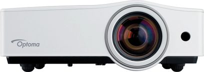 Optoma ZX210ST hvid videoprojektor, set forfra, centreret objektiv med rund, multifarvede linse