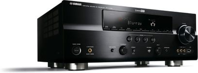 Yamaha RX-V1065 sort hjemmebiografsforstærker, set forfra, front med blå skærm, sølvfarvede knapper og drejeknapper