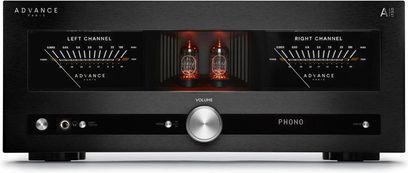 Integreret stereoforstærker Advance Paris Nova A-i130 sort, frontpanel med analoge VU-metre og oplyste rør