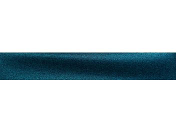 Griglia dell'altoparlante Naim Audio Mu-so 2 blu da vicino, trama tessuta fitta di fili blu scuro, vista frontale