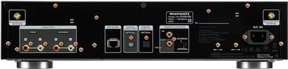 Lecteur audio réseau Marantz NA6006 argent doré, vue de face, connectiques à l'arrière, afficheur en façade