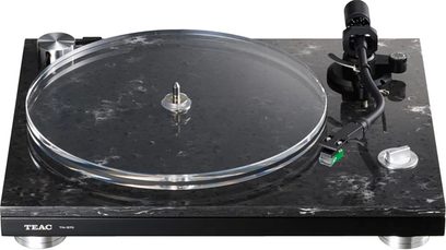 Wysokiej klasy gramofon TEAC TN-550, szklany talerz, chromowana ramię tonowe, pokrętła sterujące, matowa czarna obudowa