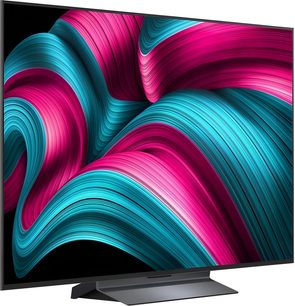 LG OLED55C5 sort tv med ultratynd metalramme, bredt fladt skærm, mørkt rektangulært centralt stativ, set fra venstre forreste hjørne