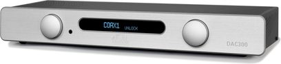Atoll DAC300 digital-til-analog audio-konverter sølv, front med knapper, blåt display, sort logo