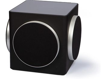 Caisson de grave Sira L-1, vue en perspective, boîtier cubique noir, côtés avec haut-parleurs circulaires cerclés de métal argenté