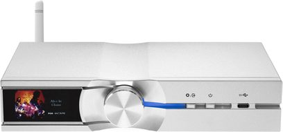 Kompakt iFi Audio Neo Stream netværksaudioafspiller i metallisk grå, farvedisplay, knapper, USB-porte og jackstik