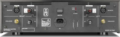 Baksiden av Gold Note PA-1175 MkII-forsterkeren med XLR- og RCA-kontakter, høyttalerterminaler og strømkontakt