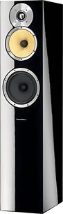 Černý sloupový reproduktor Bowers & Wilkins CM7, pohled zepředu, se třemi kulatými reproduktory různých velikostí