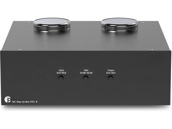 Pro-Ject MC Step Up Box DS3 B phono preamp black, rectangular casing with two knobs on the top, front view