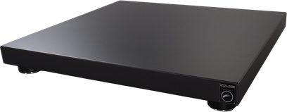 Plateforme anti-vibration Franc Audio Accessories Wood block SLIM Platform BASIC noire, vue en perspective sur pieds ronds