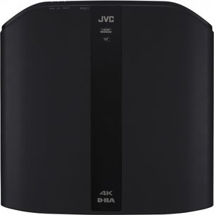 JVC DLA-N7 sort videoprojektor, set forfra, kubisk form, mat sort farve, hvidt "JVC"-logo og hvid tekst "4K D-ILA tsf"