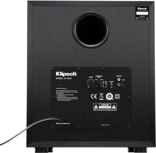 Subwoofer Klipsch R-12SW nero, vista posteriore con condotto circolare, pannello di regolazione e connettività