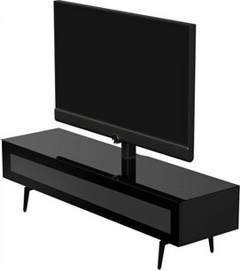 Móvel audiovisual Sonorous STA361 preto em vidro temperado, retangular e baixo, com quatro pés finos, painel frontal envidraçado e coluna central de suporte para tela, visto em três quartos de frente