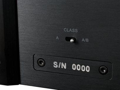 Emotiva XPA-1 sort forstærker, tæt bagsidevue, klasse A/B-vælger, serienummer S/N 0000