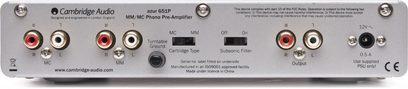Preamplificatore phono Cambridge Audio Azur 651P nero. Pannello posteriore con connettori RCA, interruttori e prese di alimentazione