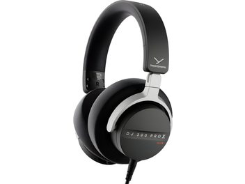 Lukkede, kablede hi-fi-hovedtelefoner Beyerdynamic DJ 300 PRO X CLUB, sort, plastik og metal, polstret hovedbøjle, kabel, trekvartsvisning