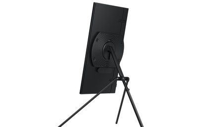 Vægmonteret TV-beslag fra Samsung VG-ARAB22STDXC sort, set forfra, metalramme med drejeligt armsystem og vippefunktion