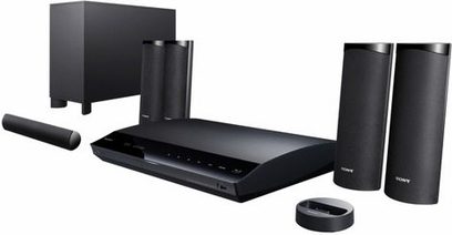 Sort Sony BDV-E280 hjemmebiografsystem bestående af en basrefleksboks, to højttalertårne og en Blu-ray-afspiller