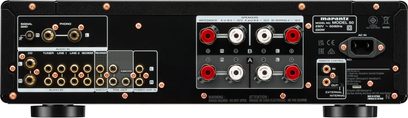 Marantz Model 50 zwarte hi-fi stereo-versterker, achterzijde, audio-aansluitingen en voeding, close-upweergave