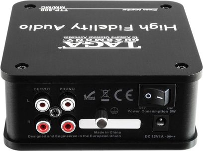 Taga Harmony TTP-300 sort phono-forforstærker, set forfra, med stik og kontakter på bagsiden