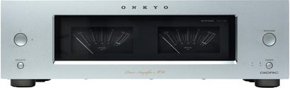 Amplificatore di potenza Onkyo ICON M-80 in argento metallo spazzolato, vista frontale, doppio VU-metro centrale, due manopole laterali