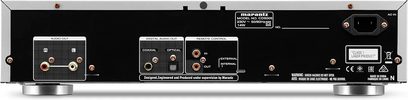 CD přehrávač Marantz CD5005 ve zlatě-stříbrném provedení, pohled zepředu, přední panel s ovládacími prvky a digitálním displejem, zadní konektory