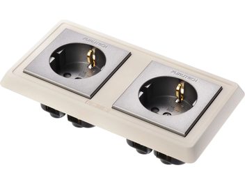 Toma de pared doble Furutech FP-SWS-D(G) blanca con dos tomas redondas de placas grises y contactos dorados