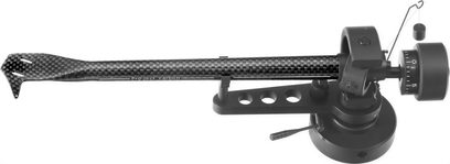 Pro-Ject Carbon pladespiller med tonarm i kulfiber og monteret pickup på en mat sort base