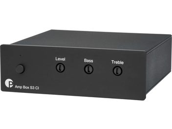 Højttalerforstærker i høj kvalitet Pro-Ject Amp Box S3 CI sort, set forfra, knap til venstre, 3 drejeknapper til højre