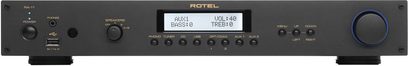 Rotel RA-11 sort hi-fi stereoforstærker set forfra, blåt display, knapper og stik på forsiden