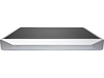 Nuprime Evolution STA SE silver high-fidelity power amplifier, front view with black top and beveled front panel